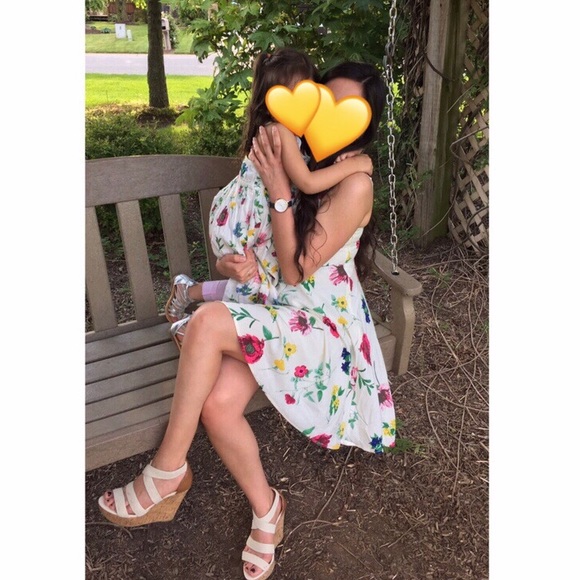 Floral Dress - Picture 5 of 7